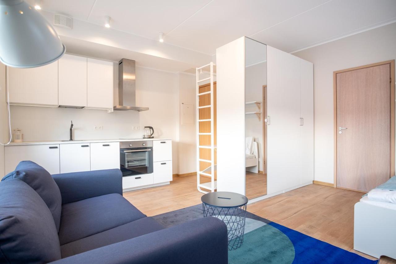 Spacious Mustamaee Apartments - Free Parking ทาลลินน์ ภายนอก รูปภาพ